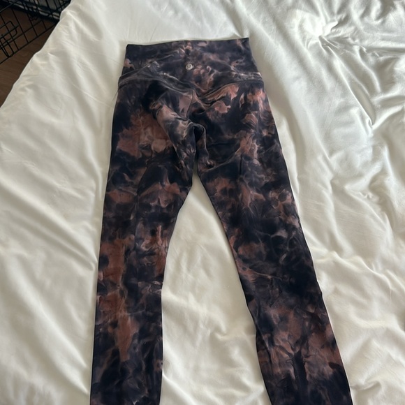 Lululemon align 23” tie dye - Picture 3 of 4